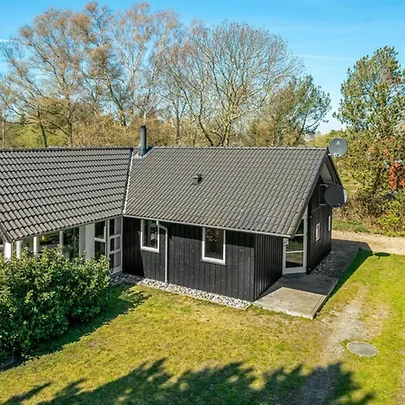 Maira - 150m From The Sea By Interhome * Spodsbjerg