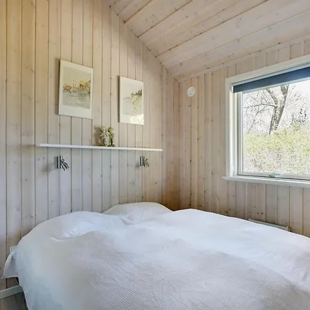 Vakantiehuis Maira - 150m From The Sea By Interhome Spodsbjerg