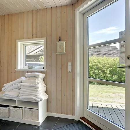 Maira - 150m From The Sea By Interhome * Spodsbjerg