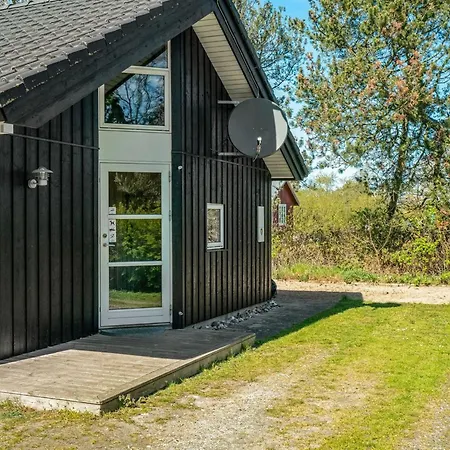 Holiday home Maira - 150m From The Sea By Interhome Spodsbjerg